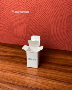 Box kemasan obat modern minimalis warna putih